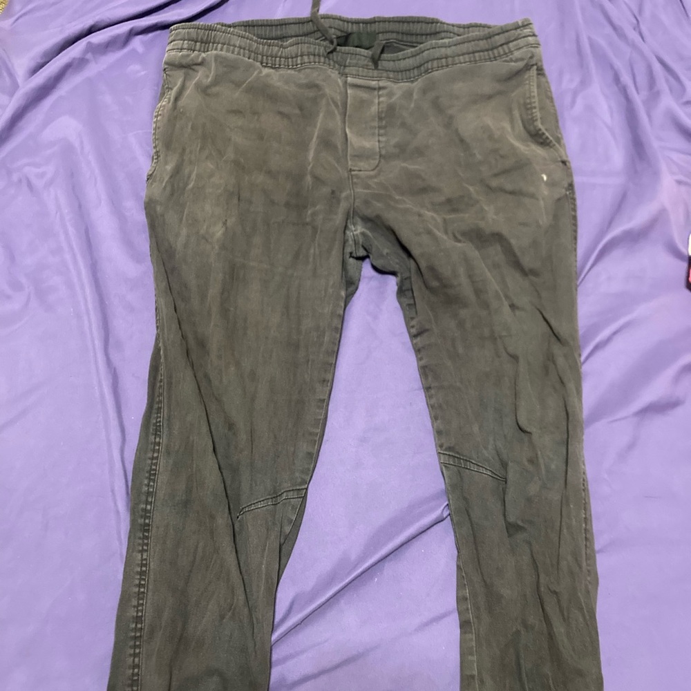 No Boundaries Men's Charcoal Joggers